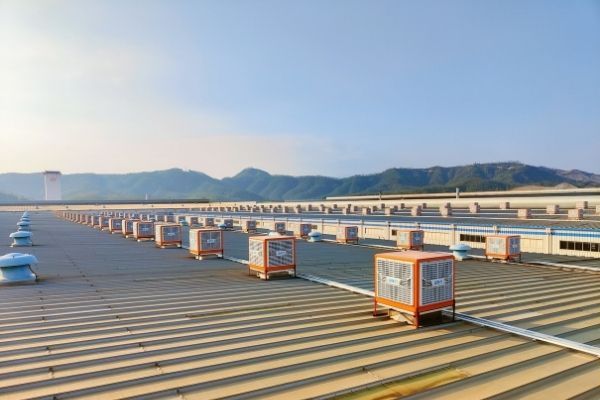 Chức năng và lợi ích của việc sử dụng máy làm mát bằng hơi nước cho việc làm mát và thông gió nhà xưởng, kho bãi là gì? 1 Rundongfang Evaporative Air Cooler: What Are the Functions and Benefits of Using Evaporative Air Coolers for Factory and Warehouse Cooling and Ventilation?